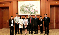 段崇智校長（右四）率團訪問中國人民對外友好協會